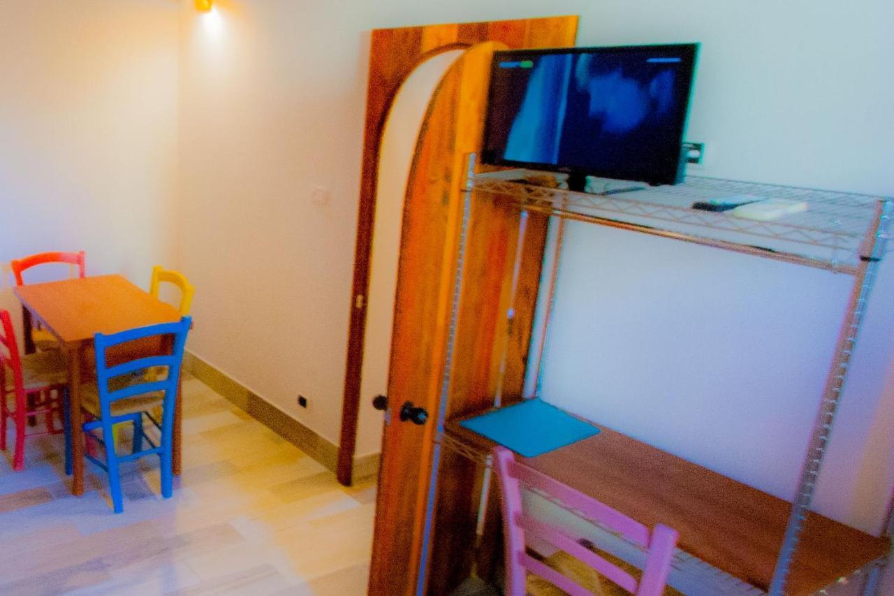 "Sea & Center" Free Beach, Wifi, Mini Pool, Roof Terrace, Ladispoli, Rome Exterior photo